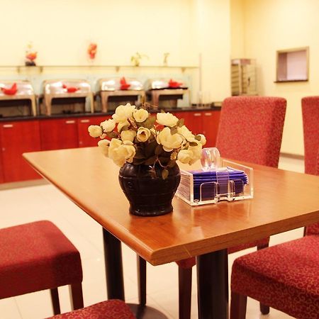 ננינג Gold Mine Express Hotel מראה חיצוני תמונה