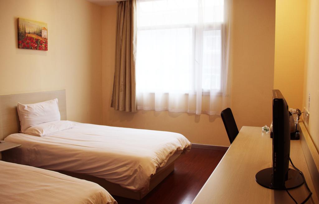 ננינג Gold Mine Express Hotel חדר תמונה