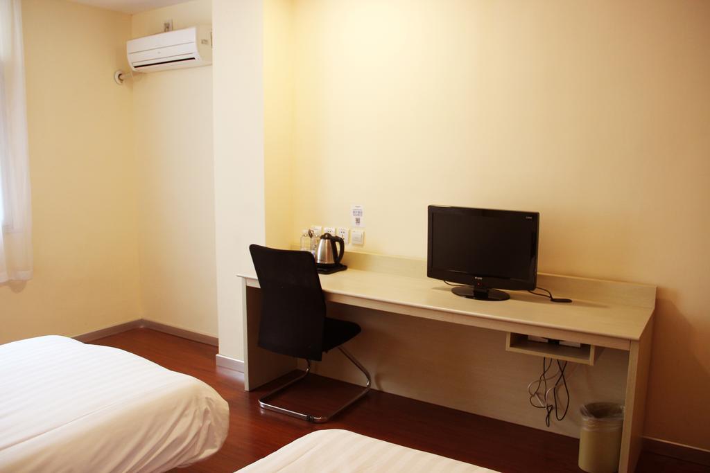 ננינג Gold Mine Express Hotel חדר תמונה